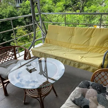 Lilia 3 Self-Check In Apartment With Hot Water Despite Prevention In The Neighborhood, Food And Drink Shop Open Until 10 Pm And Free Parking Area Next Ot 24 Hours Food And Drink Shop And Free Parking Area Sofia Exterior photo